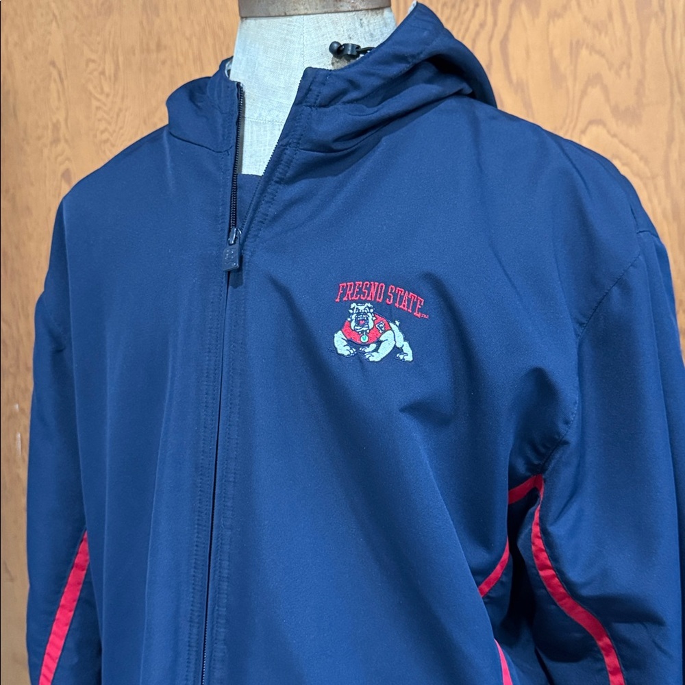 Men’s size Large Fresno State Bulldogs Zip up Blue and Red lined hooded Jacket